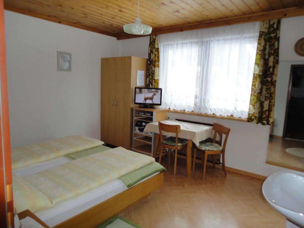 Haus Dorfblick Hotel Prägraten Екстериор снимка